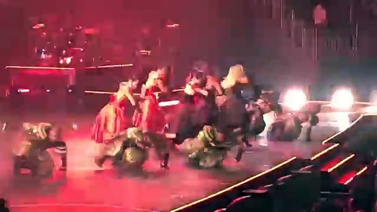 Madonna LIVE from Glendale _ Phoenix Arizona 'Rebel Heart Tour' 2015