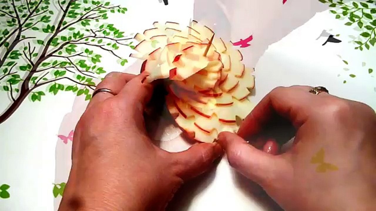 Как красиво нарезать яблоко Цветок Украшения из ф