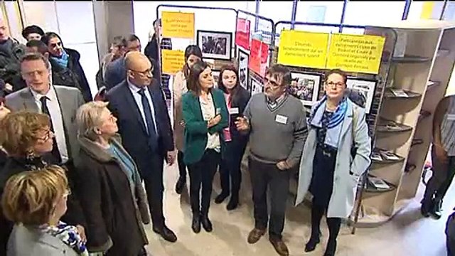 Clermont-Ferrand - Garantie Jeunes : Harlem Désir à la rencontre des jeunes soutenus par l'Europe