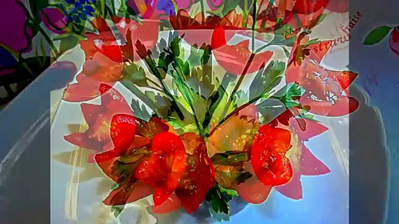 Цветы из помидор. Украшения из овощей. Decoration of Vegetables