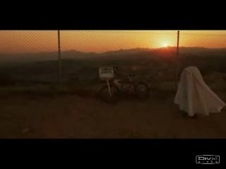 E.T. - The Extra-Terrestrial