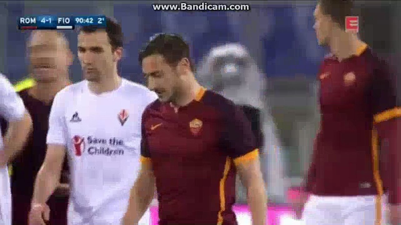 Francesco Totti Fantastic FREEKICK CHANCE AS Roma 4-1 Fiorentina Serie a