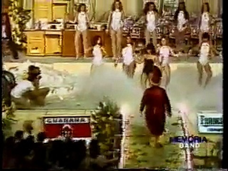 Gretchen no Chacrinha em 1981