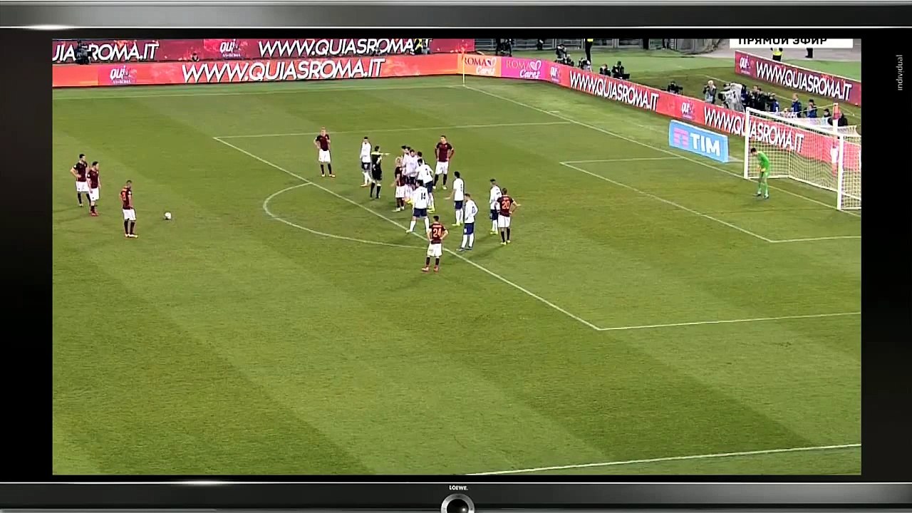 Francesco Totti amazing Free kick - AS Roma v ACF Fiorentina (4-1) - 04-03-2016 HD