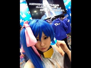 【捕まらないの??】コスプレイヤーとかいう露出狂の痴女集団！
