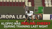 Jürgen Klopps reaction to nutmegging Roberto Firmino is brilliant