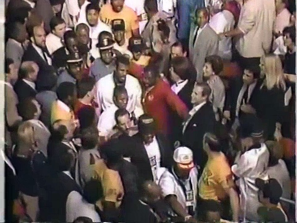 Mike Tyson vs Micheal Spinks  Biggest Boxers