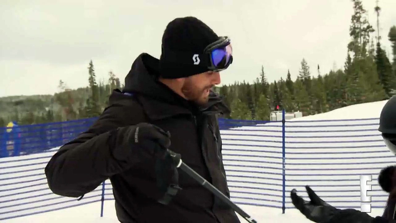 KOURTNEY KARDASHIAN AND SCOTT GET KINKY ON SKI SLOPES