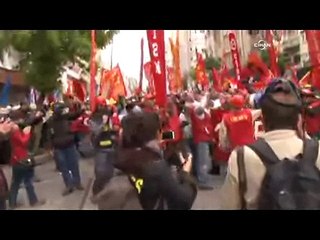 DİSK üyeleri yürüyüşe geçti