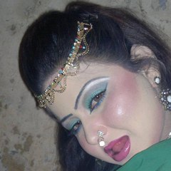 Zara Akbar Latest Live Stage Mujra 2016