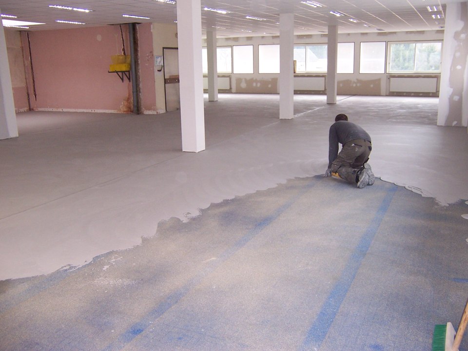 béton ciré sur carrelage - Terra-Clean