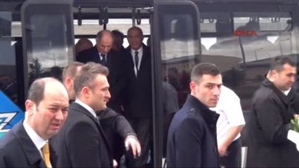 Erzurum Bakan Efkan Ala'yı Yüzlerce Kişi Karşıladı