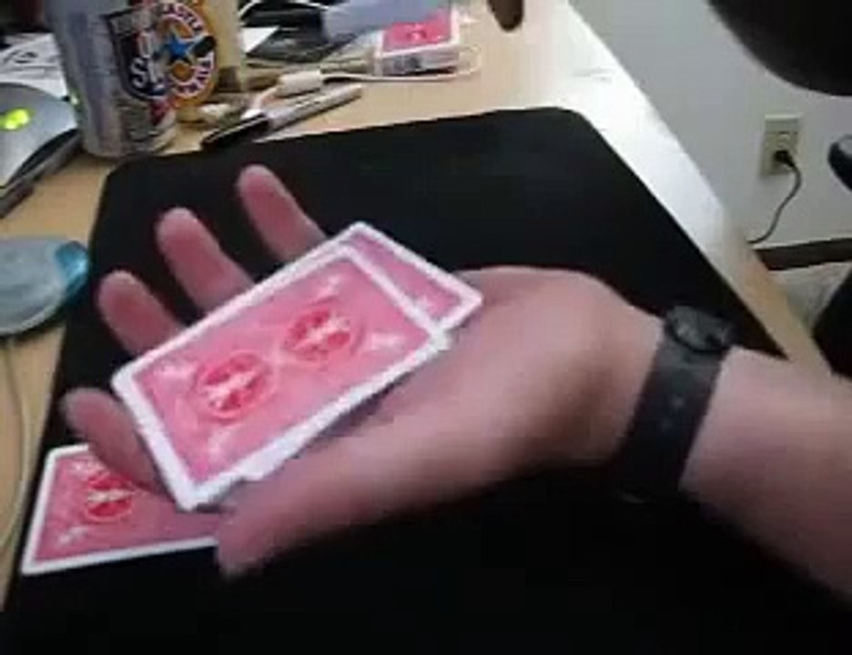 Красивый карточный фокус