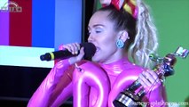 MTV VMAs 2015 - Miley Cyrus CAUGHT SMOKING WEED At MTV VMAs 2015 - RAW FOOTAGE