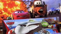 Cars 2 Stephenson Spy Train Transforming from Maters Secret Mission Disney Pixar TREM ESPIÃO
