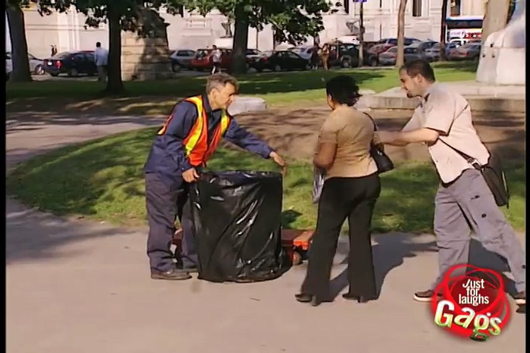 Garbage Rat Surprise