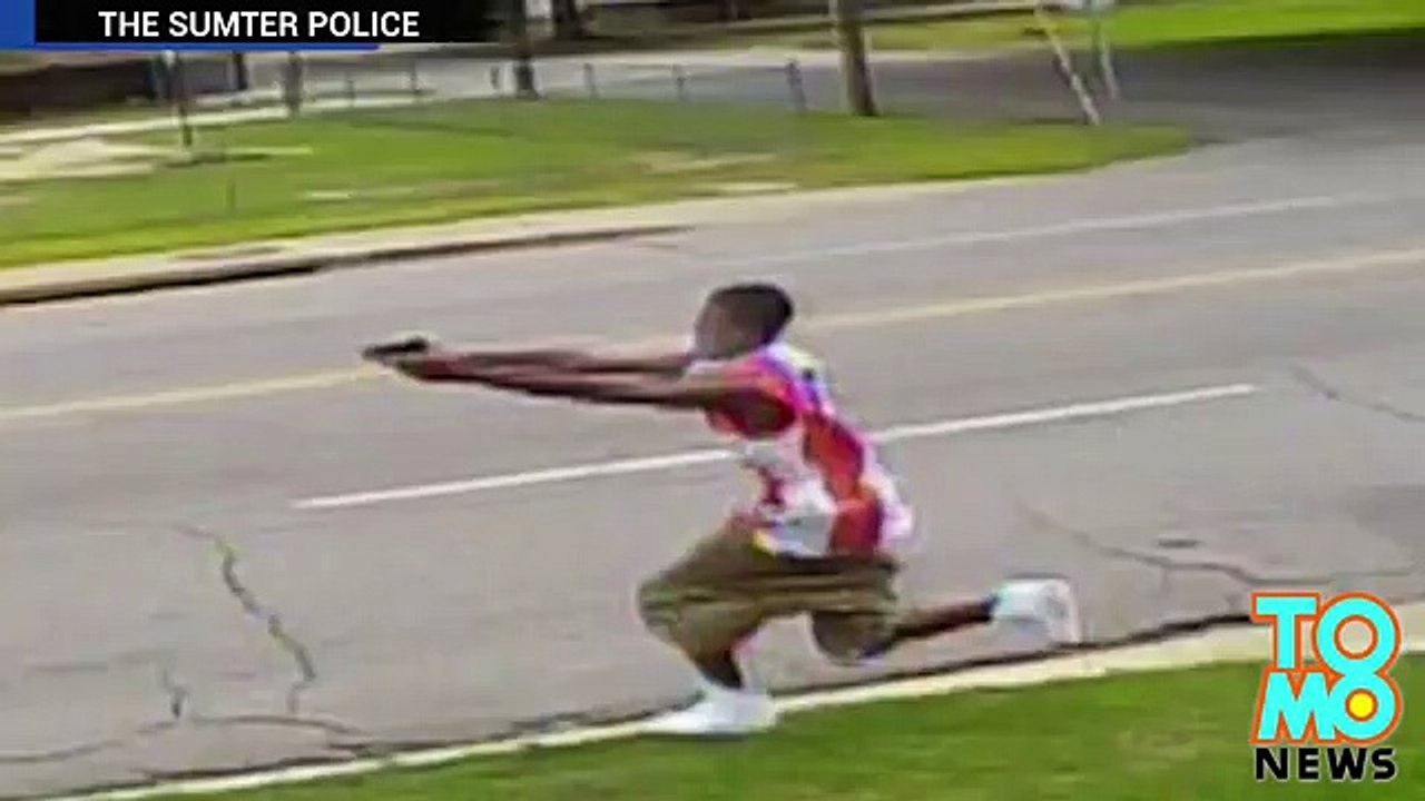 Shooting at cars_ Teen caught on camera firing at SUV in broad daylight in South Carolina