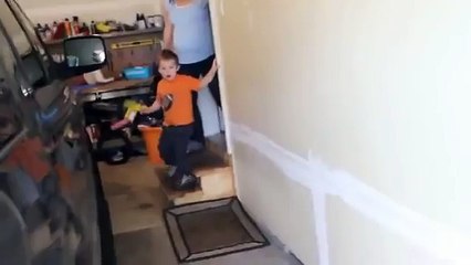 Родители не угадали с подарком