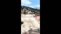Report TV - Sarandë, shembet me shpërthim të kontrolluar ndërtesa 4-katëshe