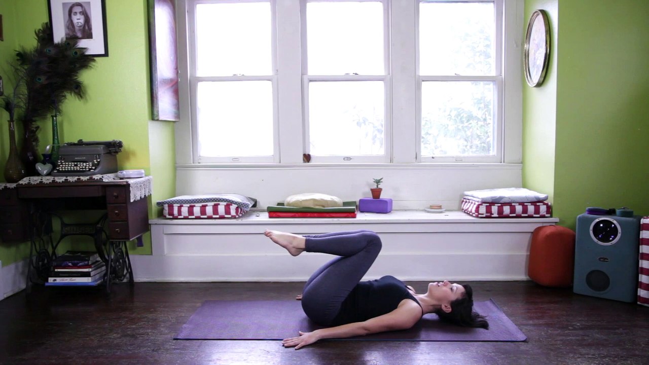 Yoga For Weight Loss - 40 Minute Fat Burning Yoga Workout!