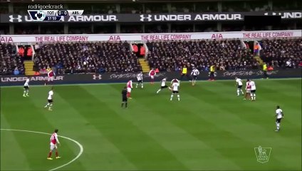 0-1 Aaron Ramsey Spectacular Backheel Goal vs Tottenham Hotspur HD_001