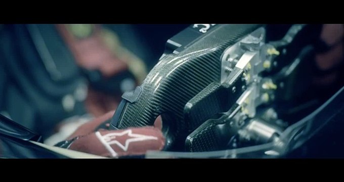 Мировой рекорд по прыжку на тягаче. Формула-1