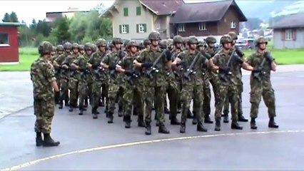 We Will Rock You par l'Armée Suisse