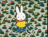 Miffy Miffy na biciklu