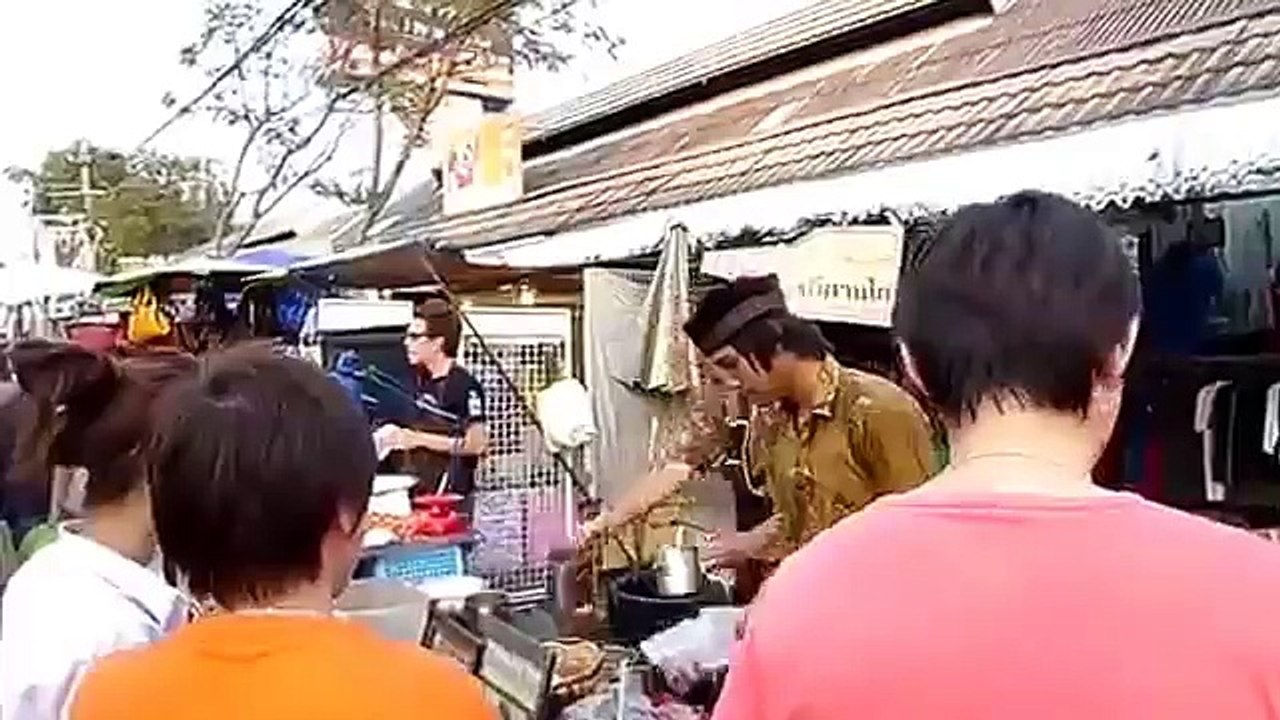 Как профи остужают чай