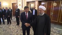 Başbakan Davutoğlu İran Cumhurbaşkanı Hasan Ruhani ile Görüştü