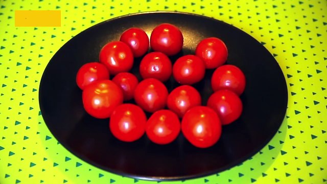 Как за 30 секунд разрезать помидорки