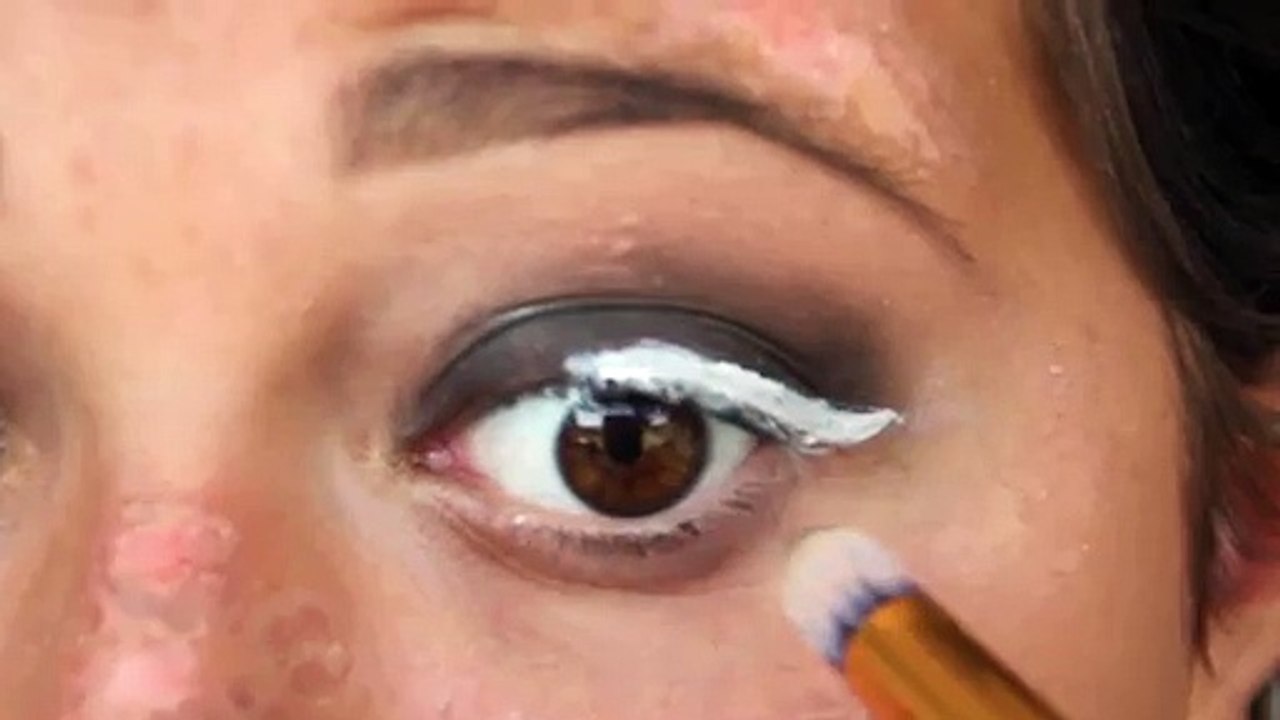 Makeup tutorial _Black N White_ - Video Dailymotion