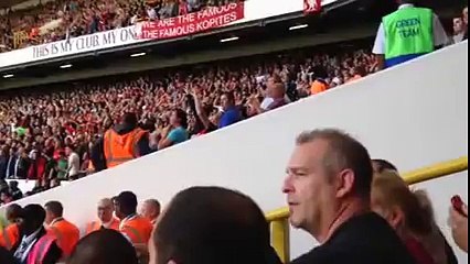 New choir for Balotelli of Liverpool fans