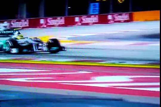 Авария Шумахера гран при Сингапура 2011 Формула 1
