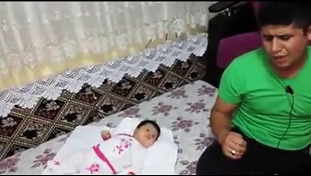 Küçük Kızına ilahi söyleyen Ali Kırış Video