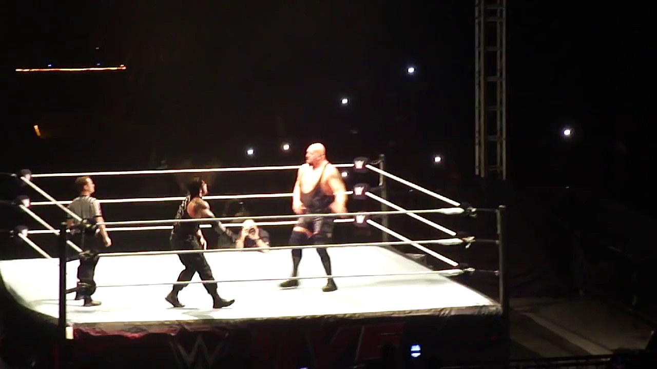 ROMAN REIGNS VS BIG SHOW WWE LIVE INDIA [HD]