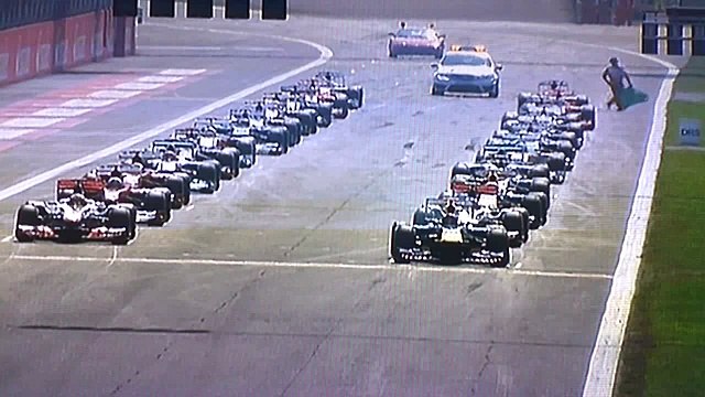 Старт гран при Италии Формула 1 2011