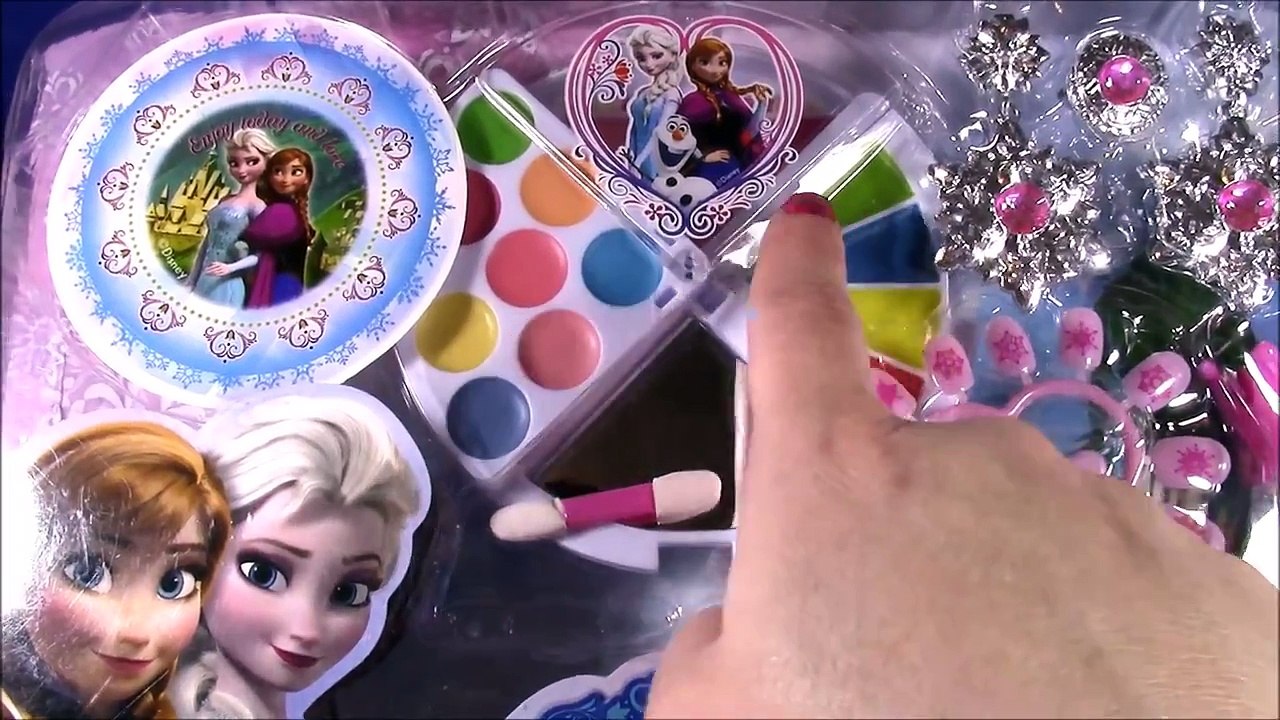 Disney Princess FROZEN Beauty Kit! ANNA ELSA Makeup Blush Gloss Nails! Jewelry! SHOPKI