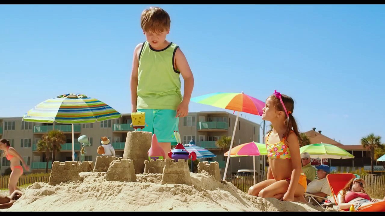 The SpongeBob Movie: Sponge Out of Water | Clip: Invaders | Paramount Pictures International