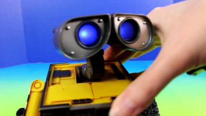 Tải video: Disney Pixar Interactive WallE Eve Robot Talking Toys Just4fun290 - 2015