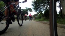 Família Biker nas trilhas  rurais de Taubaté, SP, Brasil, Marcelo Ambrogi e  amigos, 2016, 40 km, 30 amigos