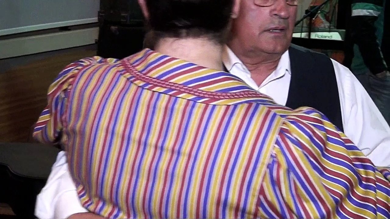 BAILE O PARTIR DA VELHACOM OS ONDA JOVEM  NA ASSOCIAÇÃO DOS MUSICOS DA ILHA BRANCA P