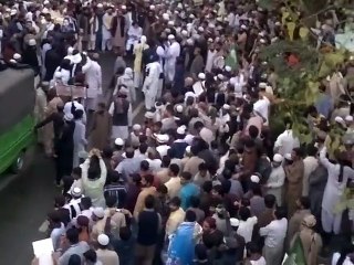 Syed Khuram Riaz shah sahb ka Ghazi MUmtaz Qadri kay Hawaly se Kitab Ashiqaan e Rasool ﷺ se