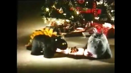 Duracell Causes Crying, Screaming, Romance and PINGAS (Advert  Commercial Mashup Spoof)