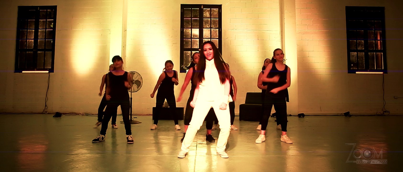 VIDEO CLIP MARIANGEL