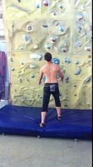 скалолазание. трасса 6А. отвесная (минус)