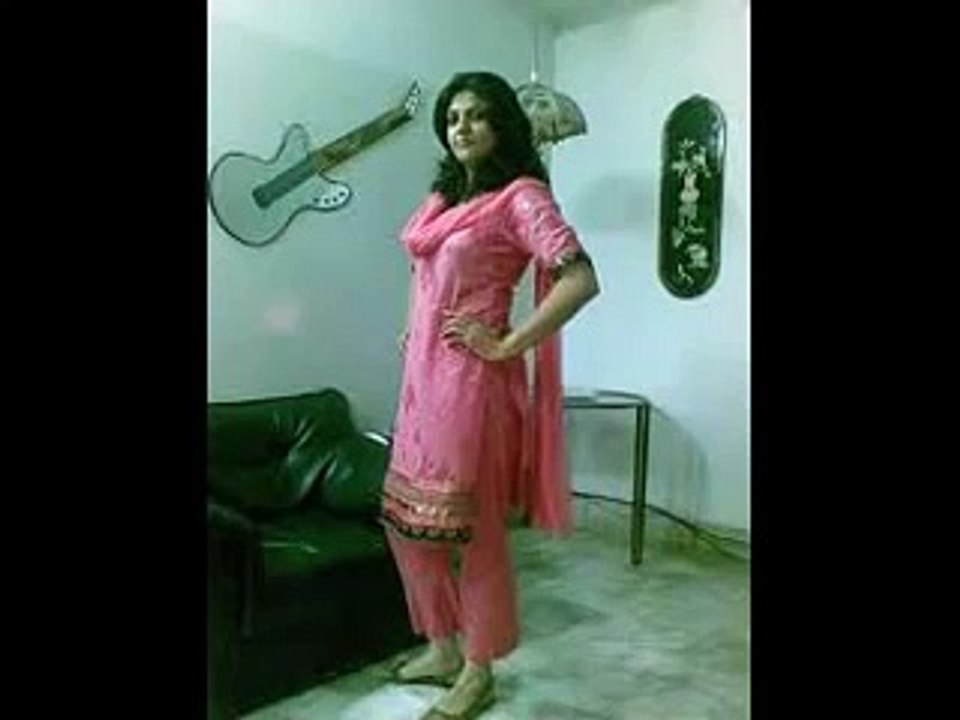 pakistani gandi batain Multan larki call prank