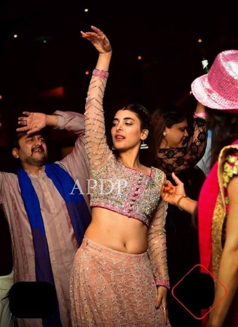 Urwa Hocane Hot & Sex Dance Photos