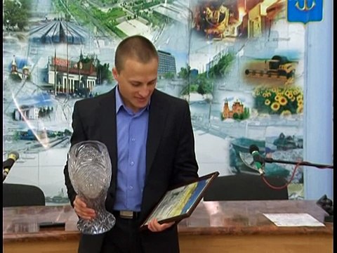 2014-09-28 Мариупольские спортсмены представили город на Чемпионате мира по армрестлингу (Сюжет МТВ)