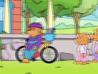 Los Osos Berenstain: La Gente de Moda/Vuélalo Ep.24